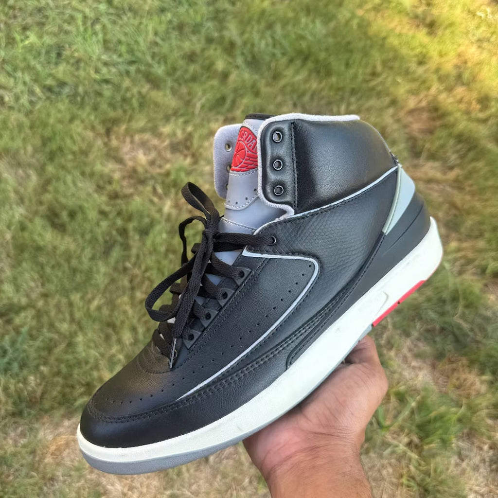 Used - Air Jordan 2 Retro Black Cement - US M 13 - detail 3