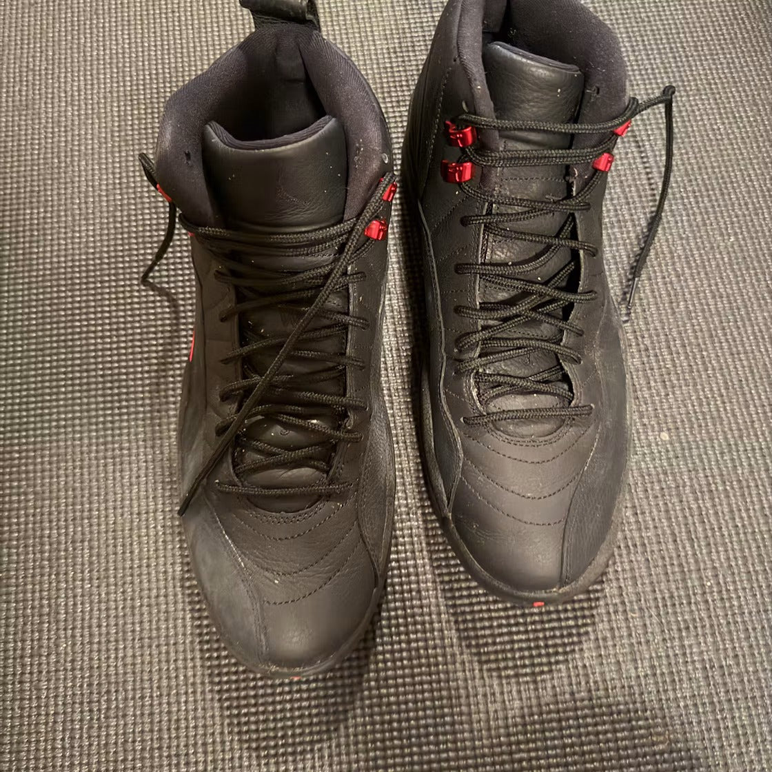 Used - Air Jordan 12 Retro Bloodline - US M 12 - detail 4