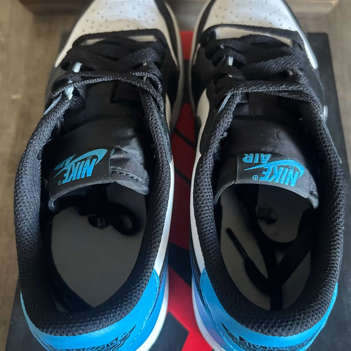 Used - Air Jordan 1 Retro Low OG Black Dark Powder Blue (GS) - US 6Y - detail 3