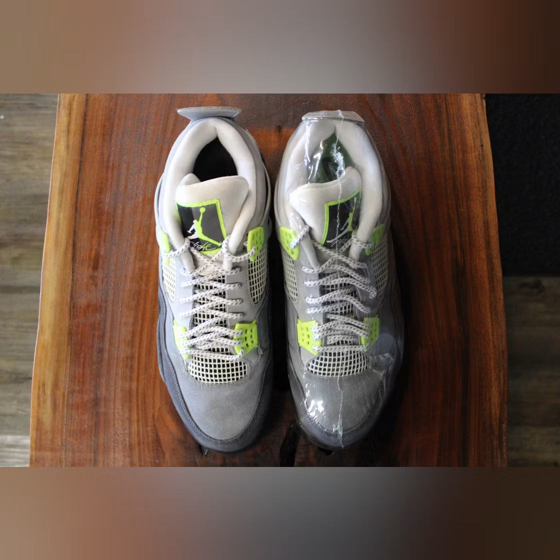 Used - Air Jordan 4 Retro SE 95 Neon - US M 13 - detail 4