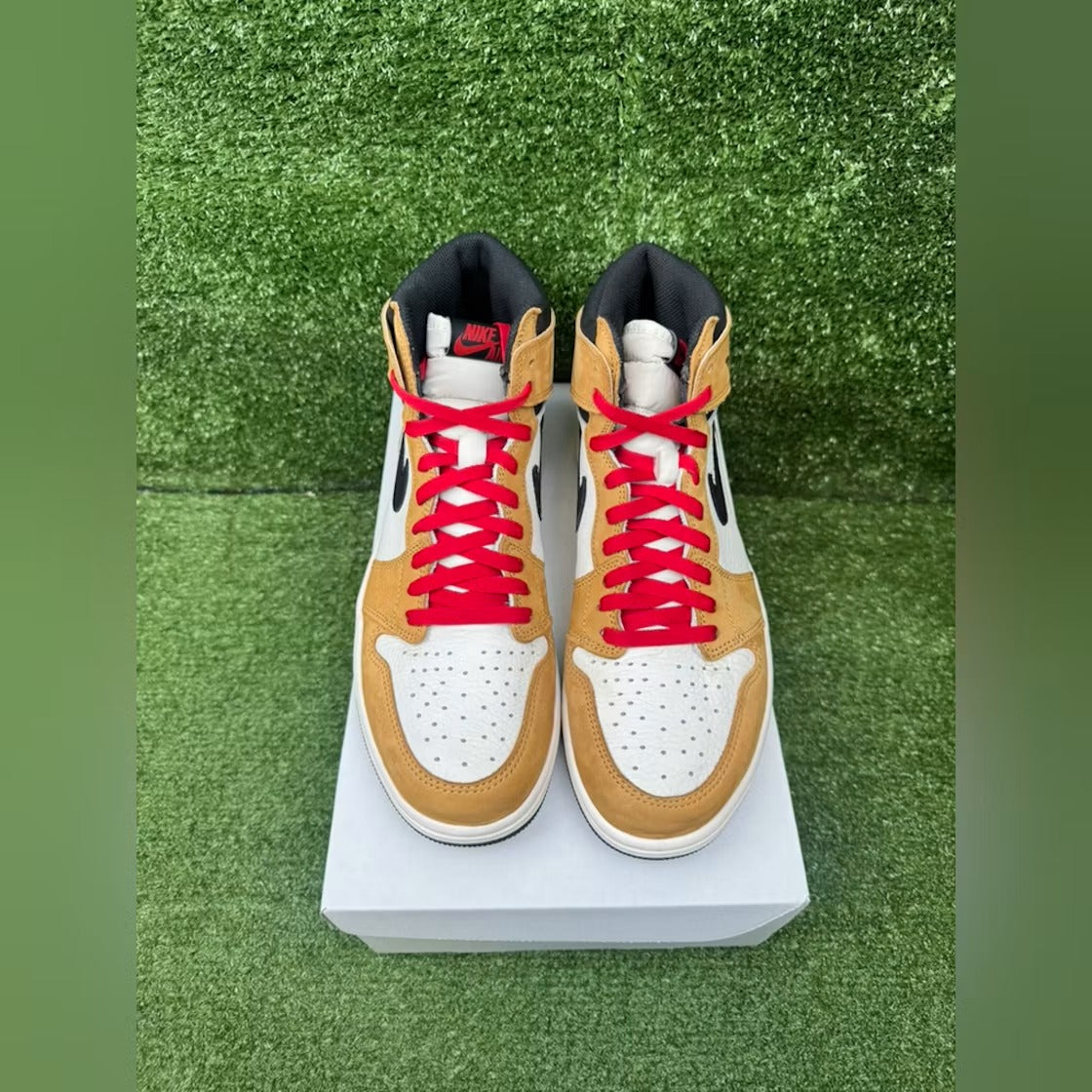 Used - Air Jordan 1 Retro High Rookie of the Year - US M 11 - detail 2
