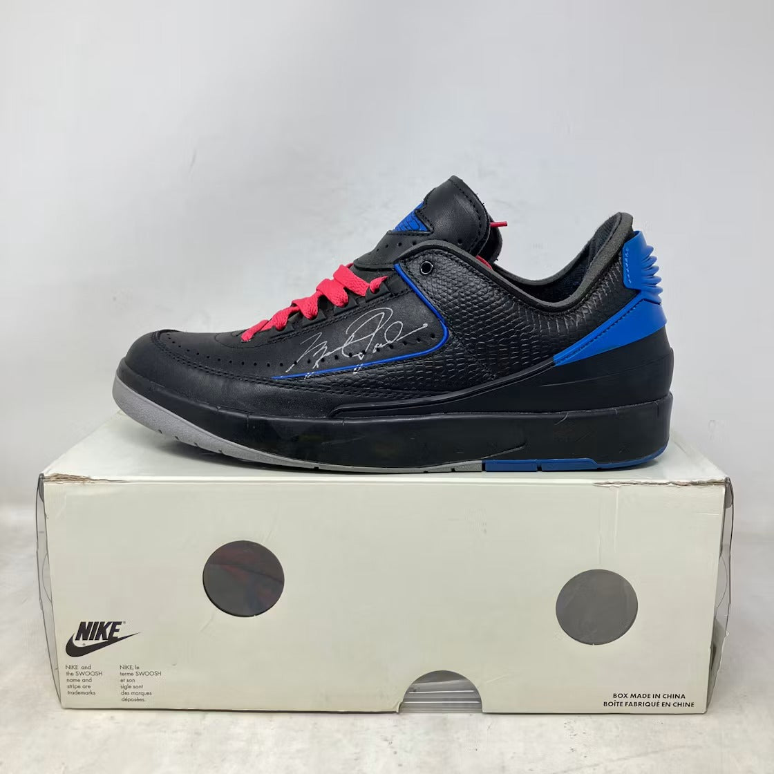 Used - Air Jordan 2 Retro Low SP Off-White Black Blue - US M 10.5 - detail 1