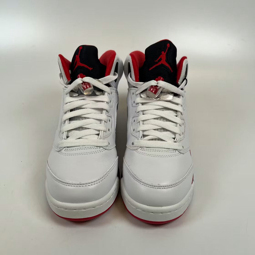 Used - Air Jordan 5 Retro Fire Red Black Tongue (2025) (GS) - US 5.5Y - detail 4