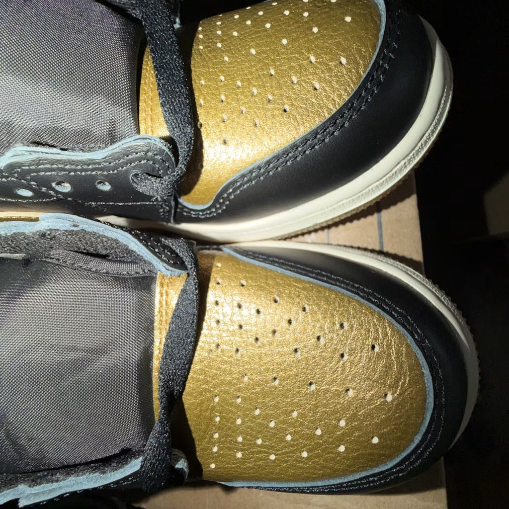 Air Jordan 1 Retro High OG Black Metallic Gold (GS) - US 6.5Y - New - Other - detail 4