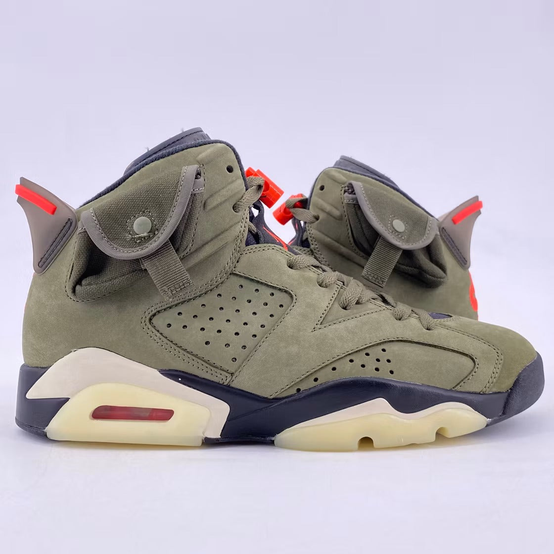 Used - Air Jordan 6 Retro Travis Scott - US M 8 - detail 1