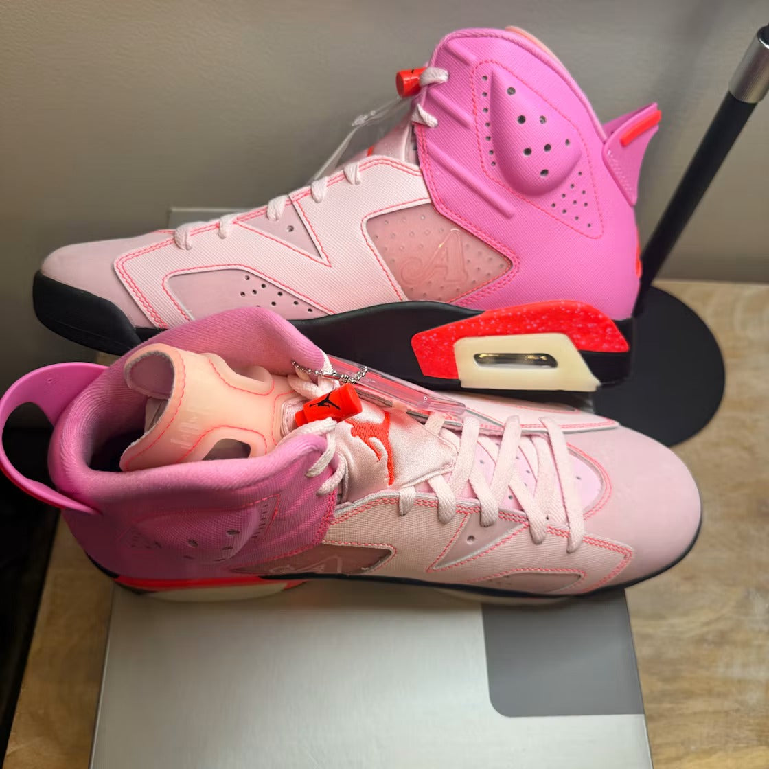 Air Jordan 6 Retro Awake NY Playful Pink - US M 12 - New - Other - detail 2