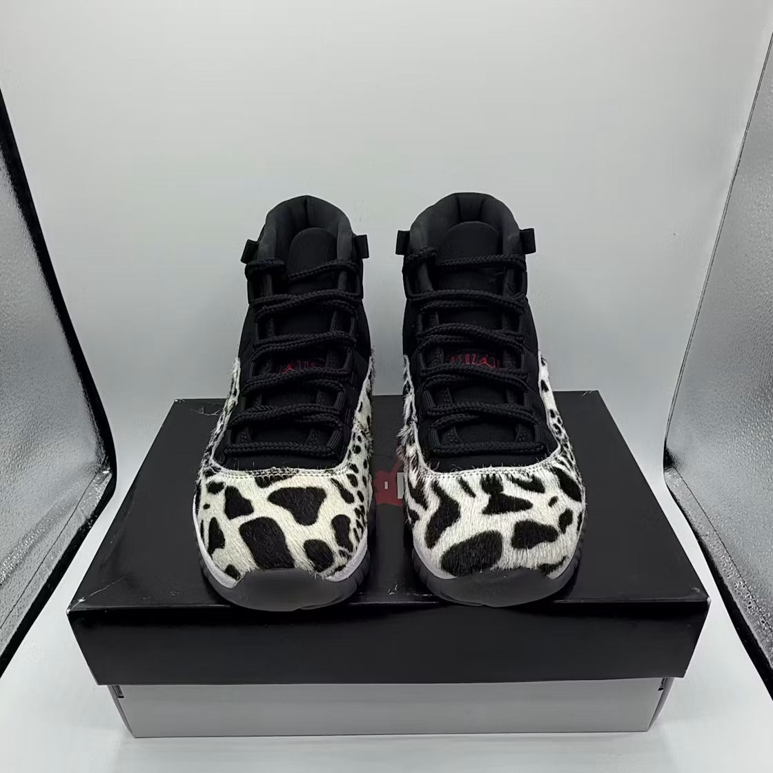 Used - Air Jordan 11 Retro Animal Instinct (Women's) - US W 8 - detail 2