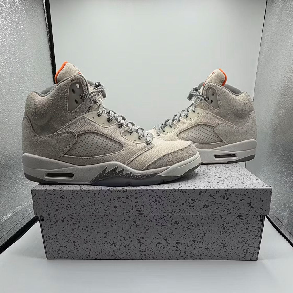 Used - Air Jordan 5 Retro SE Craft Light Orewood Brown - US M 10 - detail 1