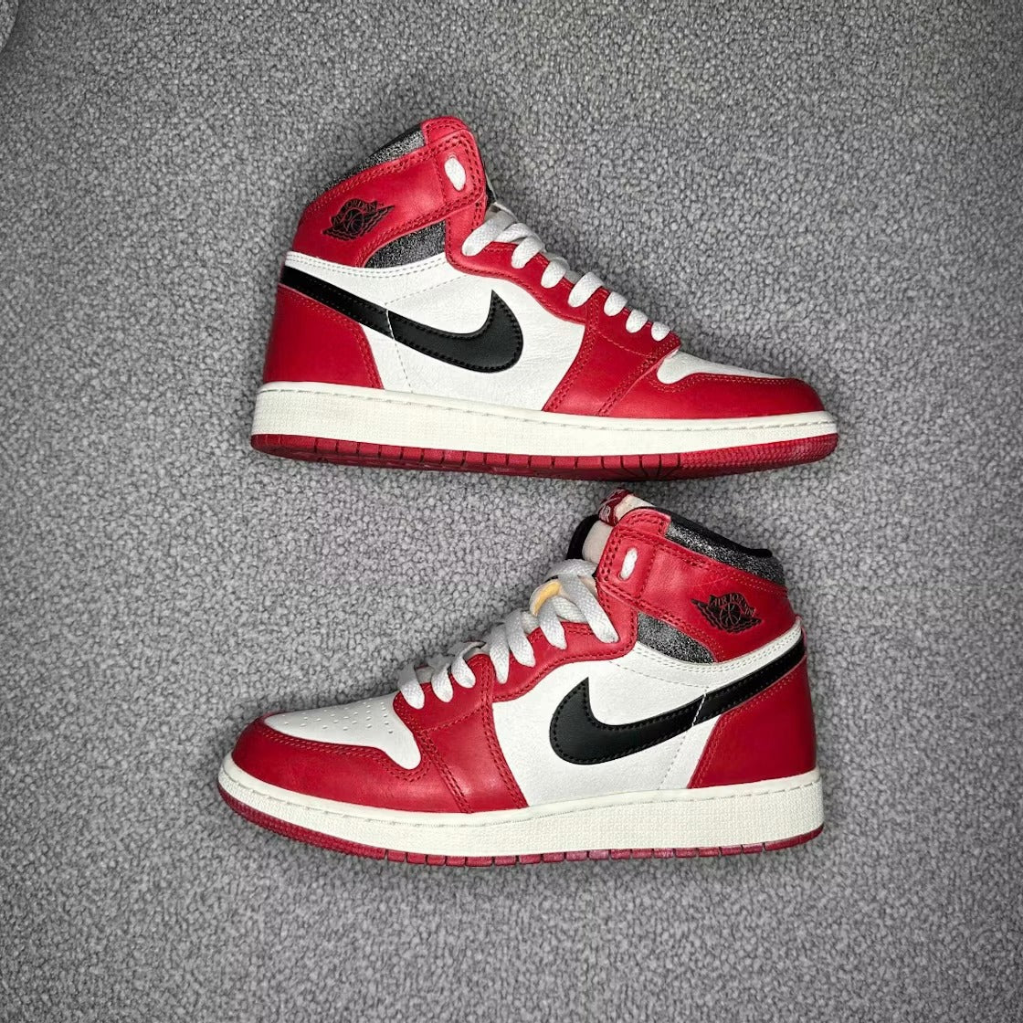 Used - Air Jordan 1 Retro High OG Chicago Lost and Found (GS) - US 7Y - detail 1